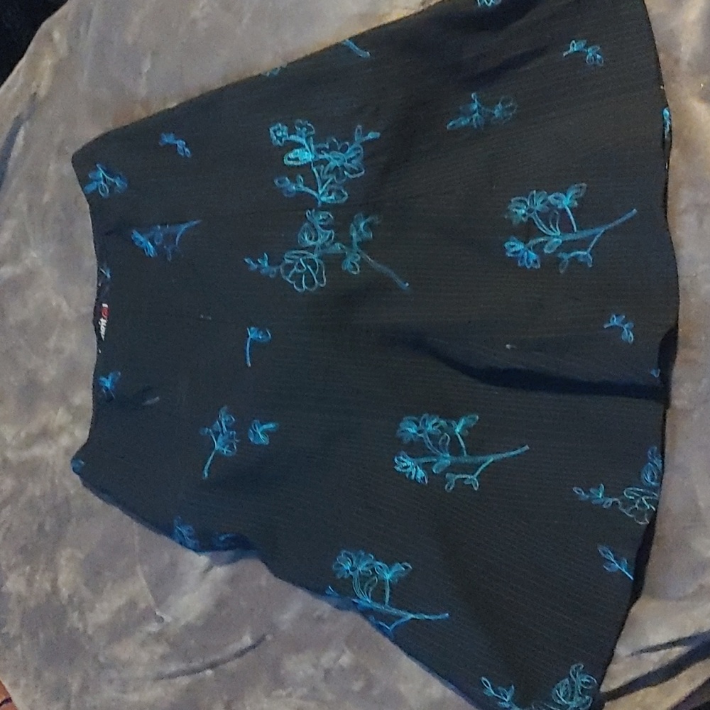 $10 Add On Digital Midi Dress Sz Small